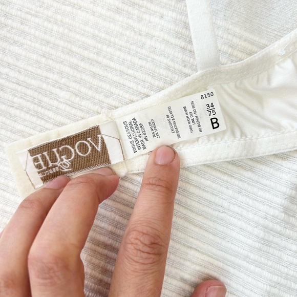 Vogue Unlined Bra - Picture 7 of 9